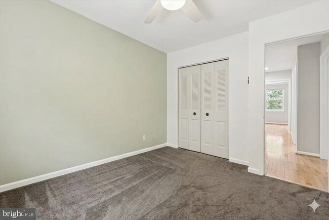 Building Photo - 606 Coates Ln