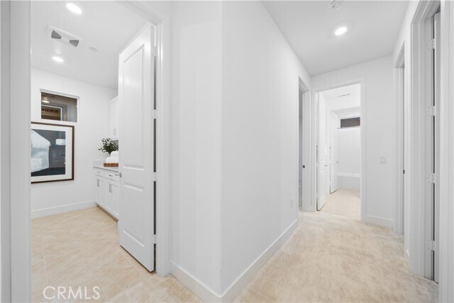 Building Photo - 580 Mulligan