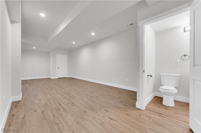 Building Photo - 4210 Peach Ct