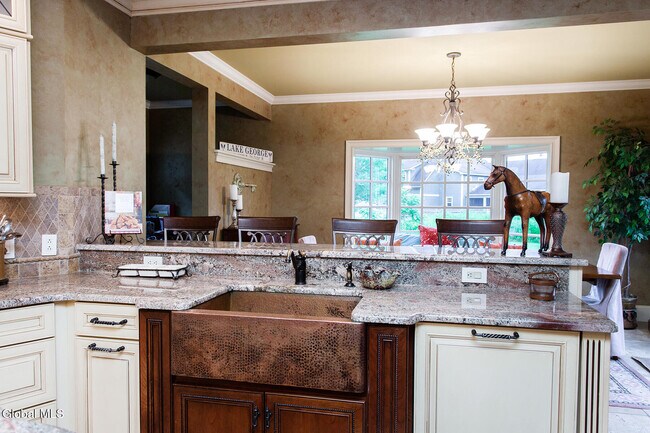 Building Photo - 106 Greenfield Ave