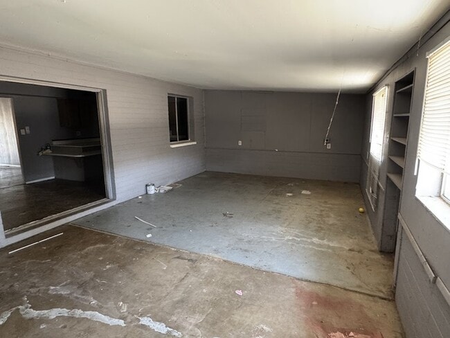 Building Photo - 6316 W Catalina Dr