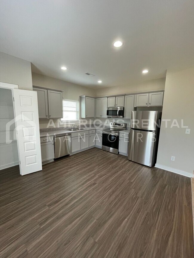 Building Photo - DEPOSIT PENDING! Home for Rent in Eva, AL!...