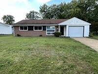 Building Photo - 209 Whitehall Dr