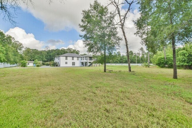 Building Photo - 3810 Post Oak Ln