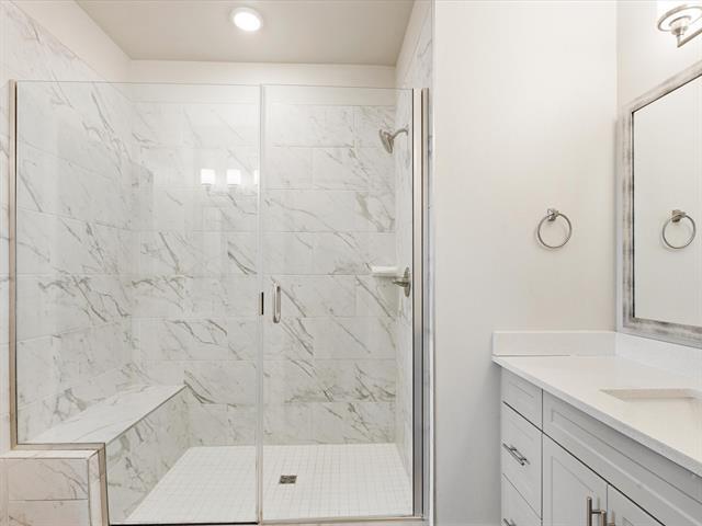 Building Photo - 3312 Santee St