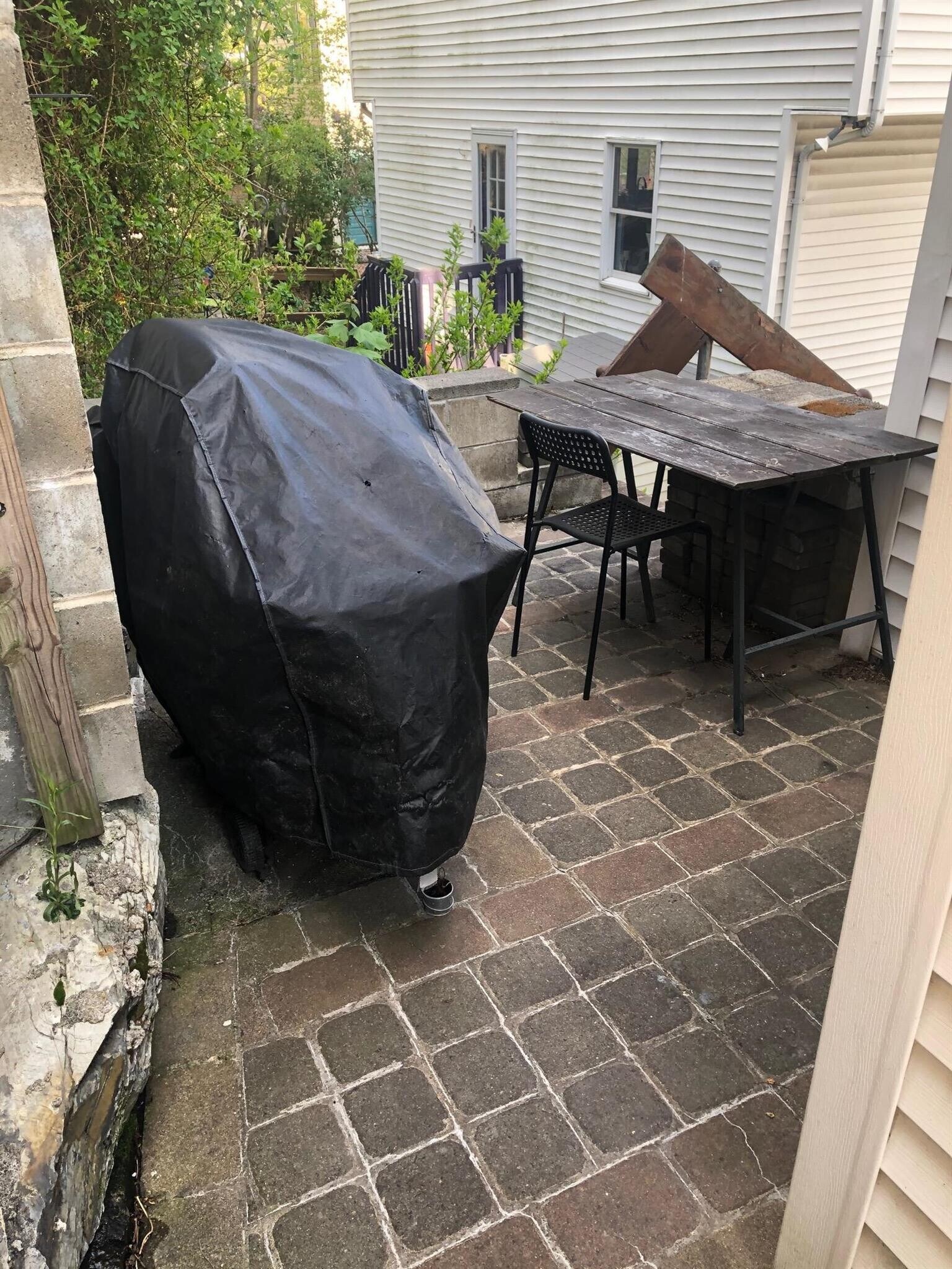 Building Photo - 19 Pitman St