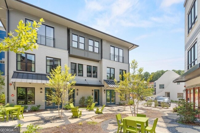 Building Photo - 1263 Mado Lp