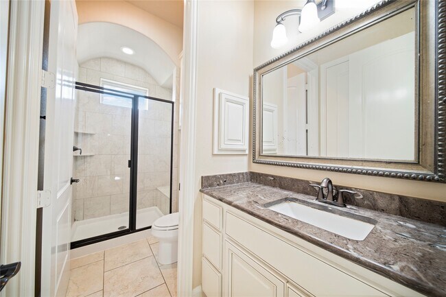 Building Photo - 26946 Carmel Falls Ln