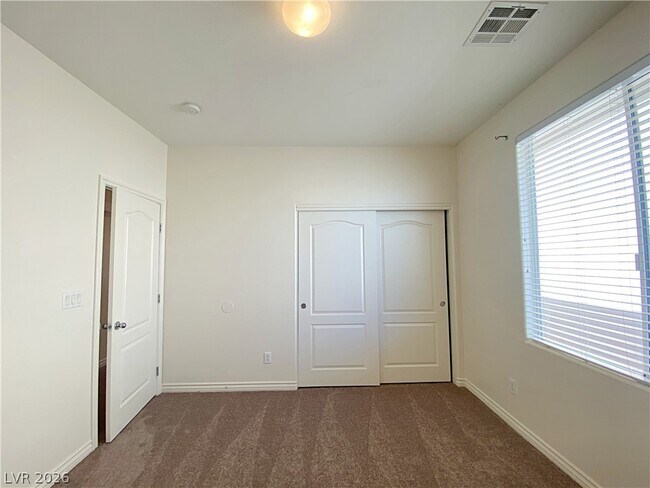 Building Photo - 3950 Kristina Lynn Ave