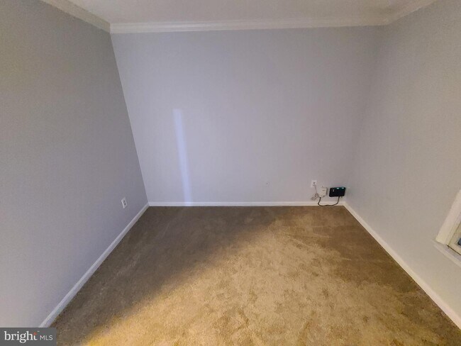 Building Photo - 13109 Briarcliff Terrace