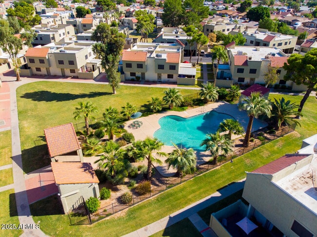 Building Photo - 4764 W Palo Verde Dr