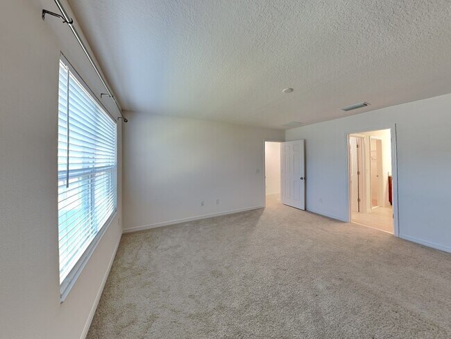 Building Photo - 1615 Cloudy Ct