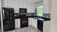 Building Photo - 4010 S Deadwood Dr