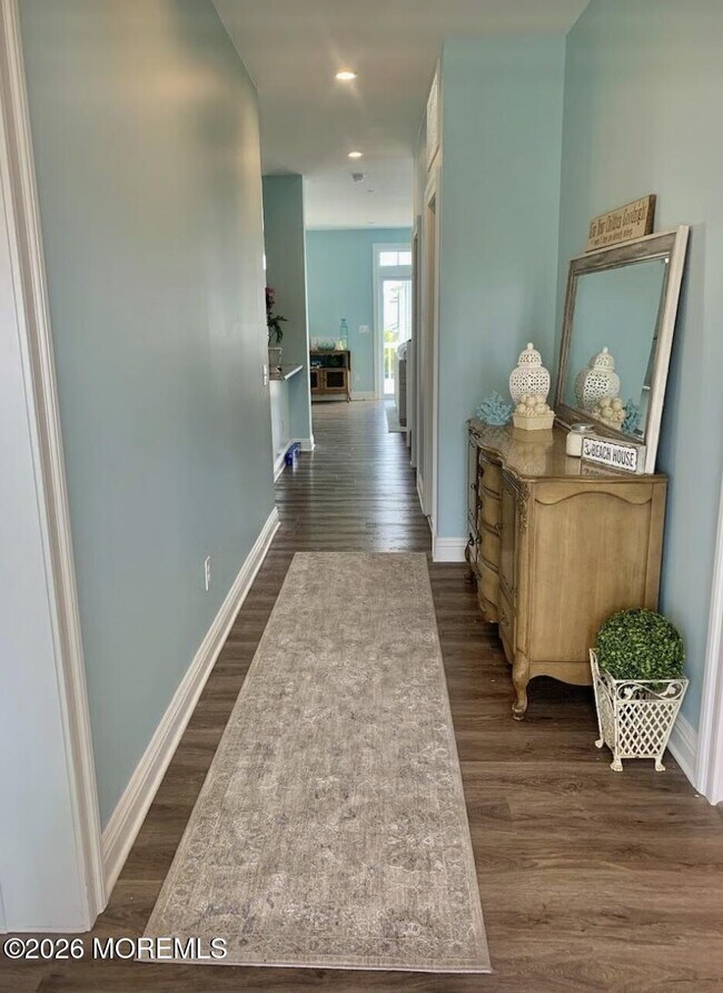 Building Photo - 36 1st Ave