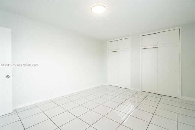 Building Photo - 7931 East Dr