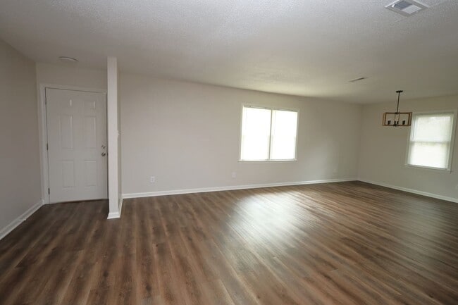 Building Photo - 1796 Claudia Cir