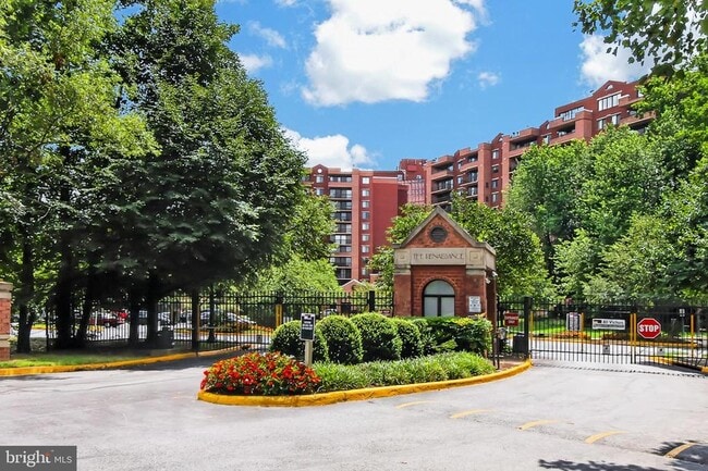 Building Photo - 2230 George C Marshall Dr