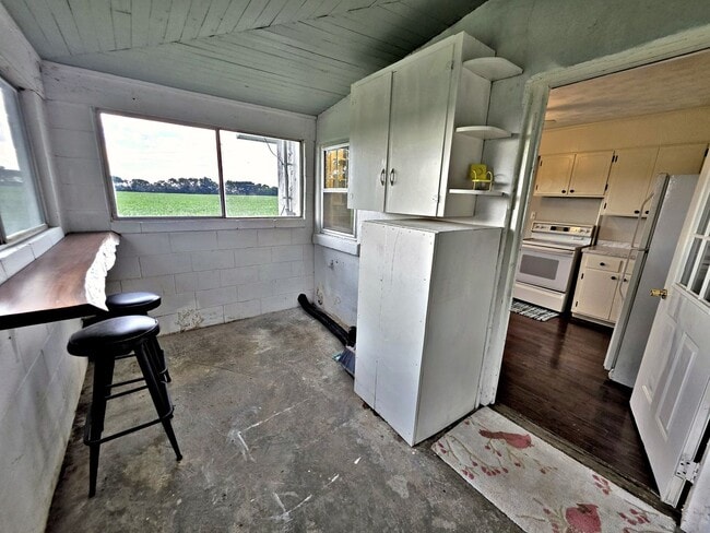 Building Photo - HOUSE FOR RENT - COURTLAND