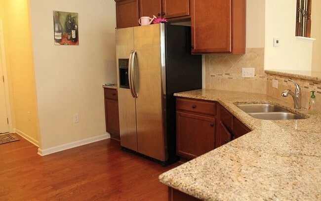Building Photo - 2088 Tanners Mill Dr