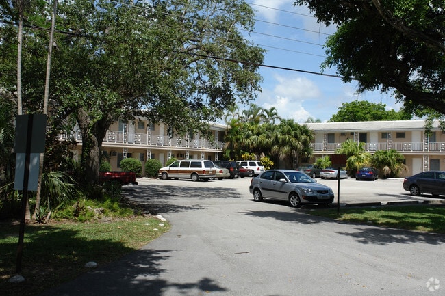 Building Photo - 6100 Caballero Blvd