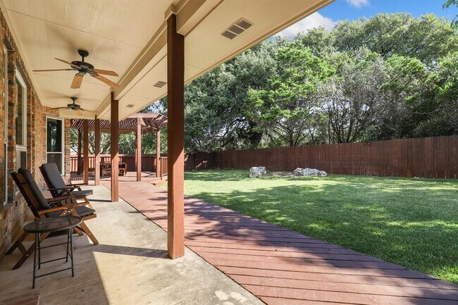 Building Photo - 18121 Whitewater Cove