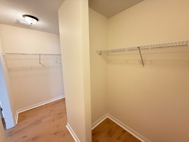 Building Photo - 1681 Village Pkwy