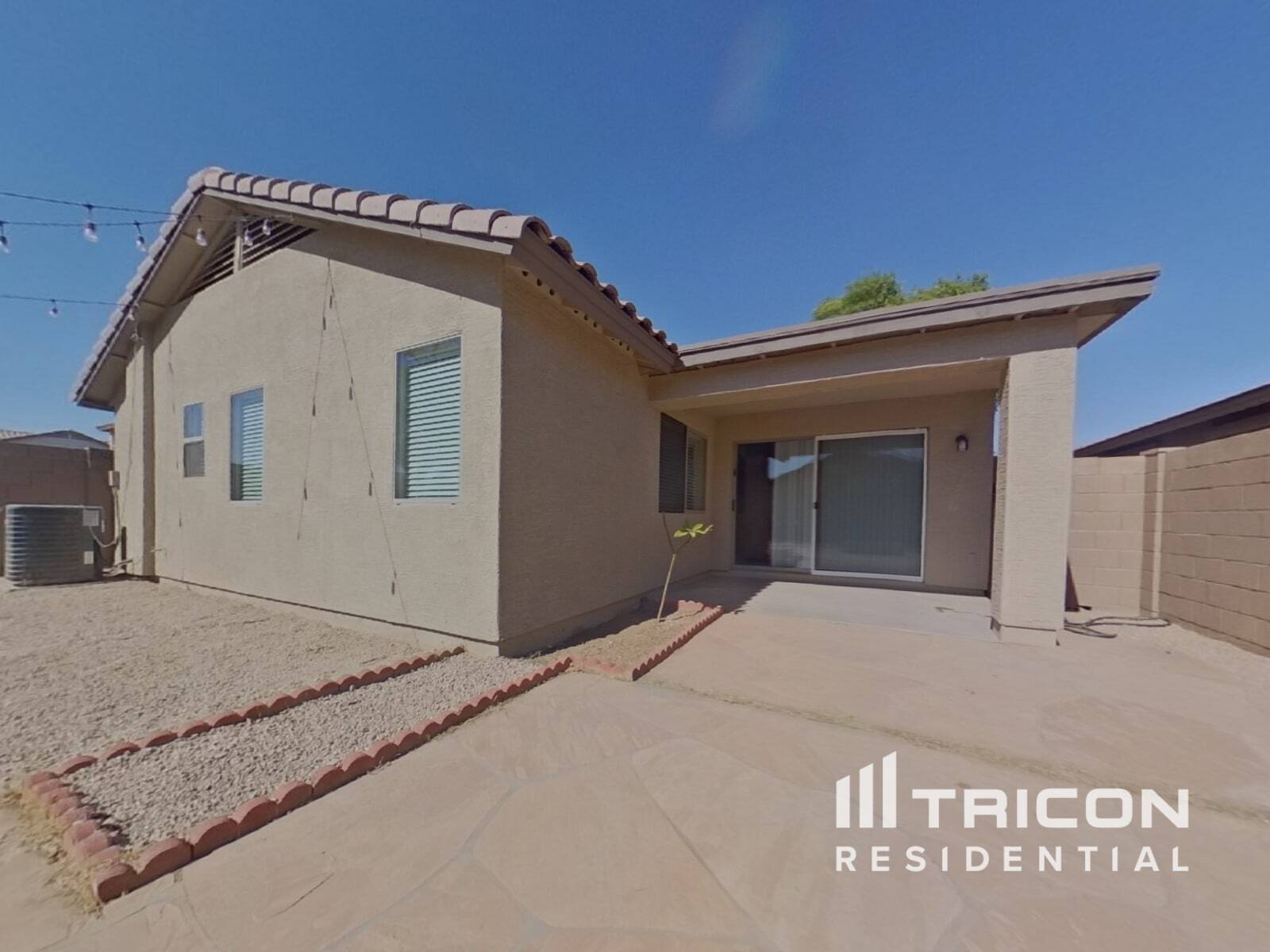 Building Photo - 3361 S 98th Ln
