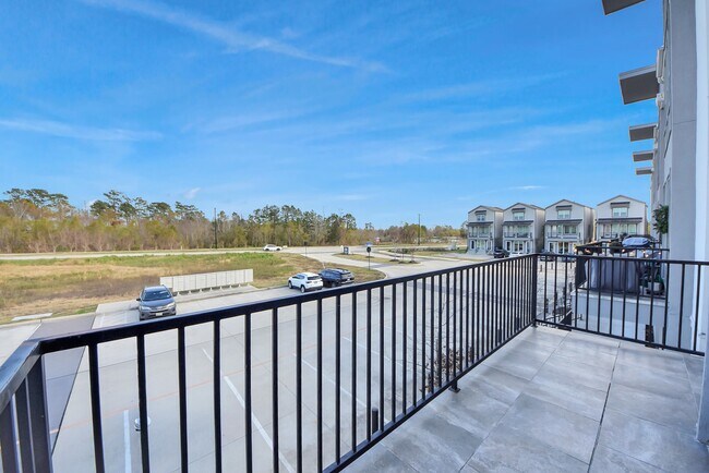 Building Photo - 18716 Centro Main St