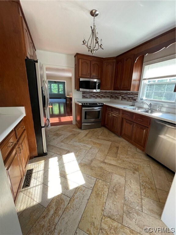 Building Photo - 2482 Poe Ln