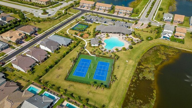 Building Photo - 8161 Hanoverian Dr