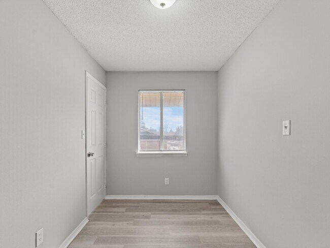 Building Photo - 4203 Patton Rd SW