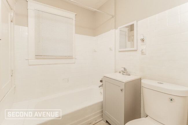 Building Photo - 2825 Askew Ave