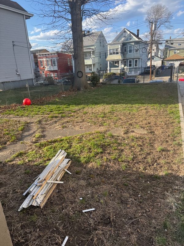 Building Photo - 130 Franklin St