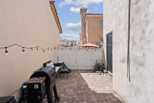 Building Photo - 1228 La Vida Ct
