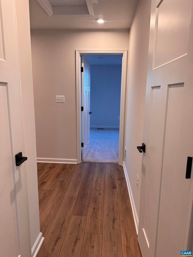 Building Photo - 2225 Woodburn Rd