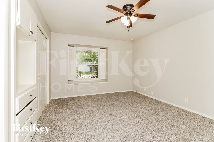 Building Photo - 6024 Wormar Ave