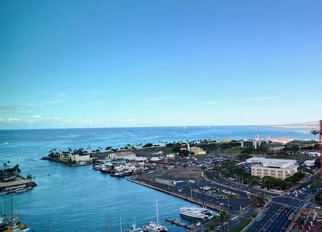 Building Photo - $8,400–1100 Ala Moana Blvd, VICTORIA PLACE...