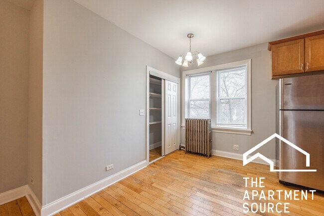 Building Photo - 4548 W George St