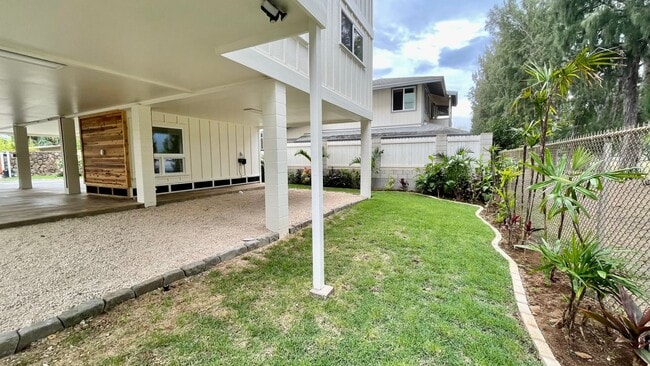 Building Photo - FULLY FURNISHED, STUNNING, BRAND NEW CONST...