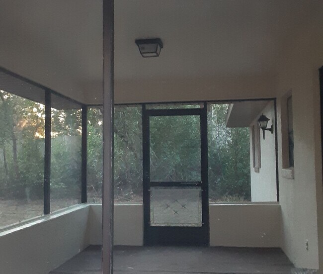 Building Photo - APPLICATION PENDING 4-6-26!