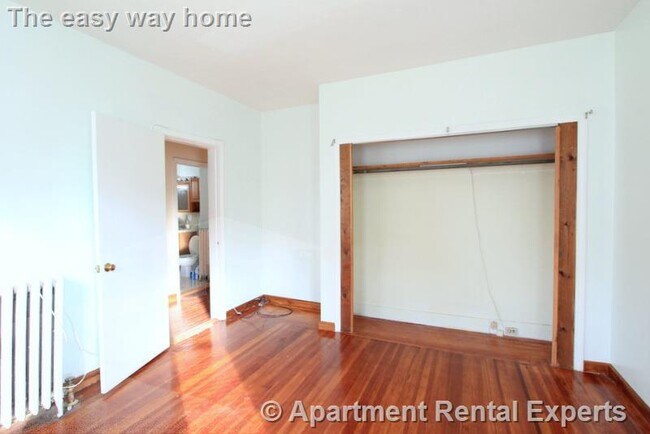 Building Photo - 25 Belknap St