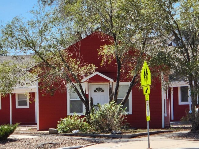 Building Photo - 401 11th Ave