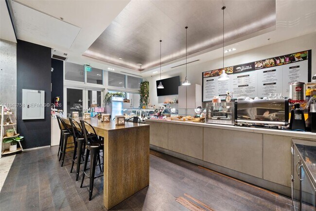 Building Photo - 60 SW 13th St