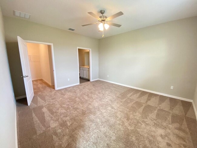 Building Photo - 1638 Merriment Way