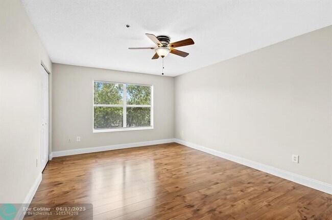 Building Photo - 5550 NW 61st St