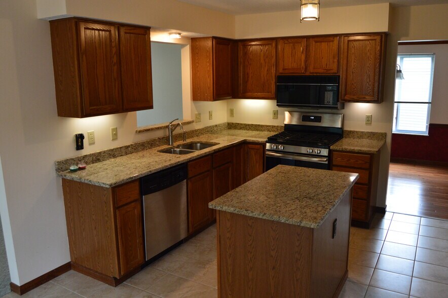 Building Photo - 7719 Blackburn ct
