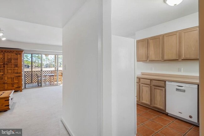 Building Photo - 539 Hudson Ave