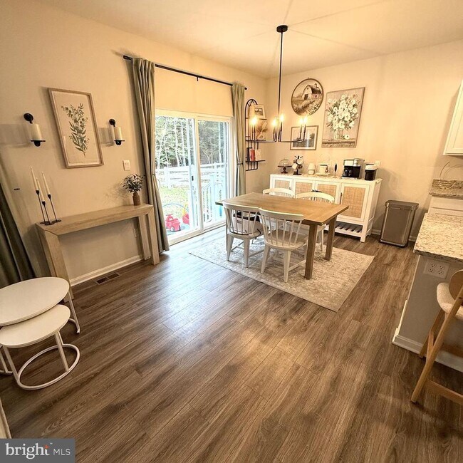 Building Photo - 24119 Hammerhead Dr