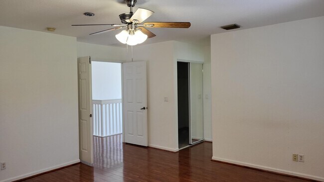 Building Photo - 4088 Lake Tahoe Cir
