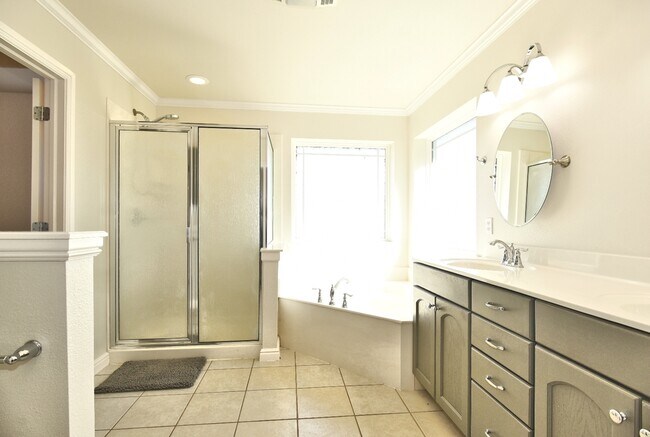 Building Photo - 18509 E 46th St